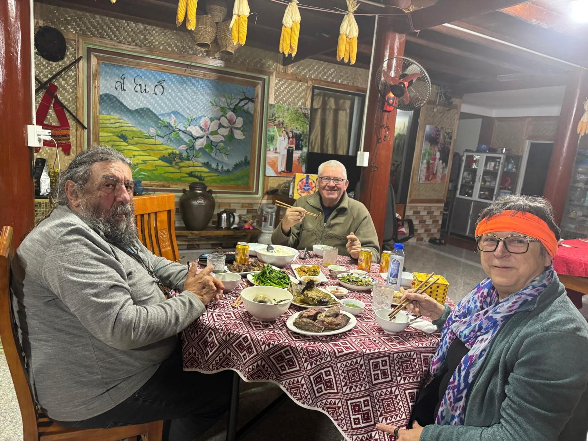 Minh Ngoc Homestay Dien Bien Phu Ban Hin Lom Zewnętrze zdjęcie